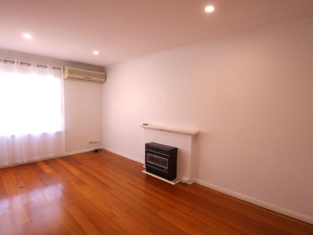 Apartment for rent in Brunswick West, Melbourne