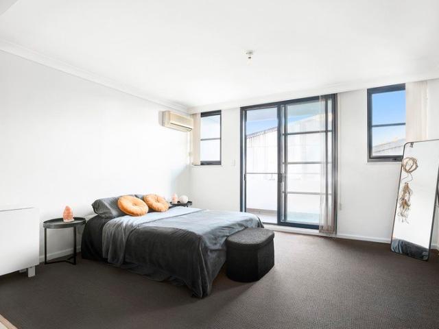 Granny Flat for sale in Sydney, New South Wales