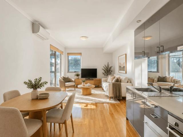 Apartment for rent in East Perth, Perth