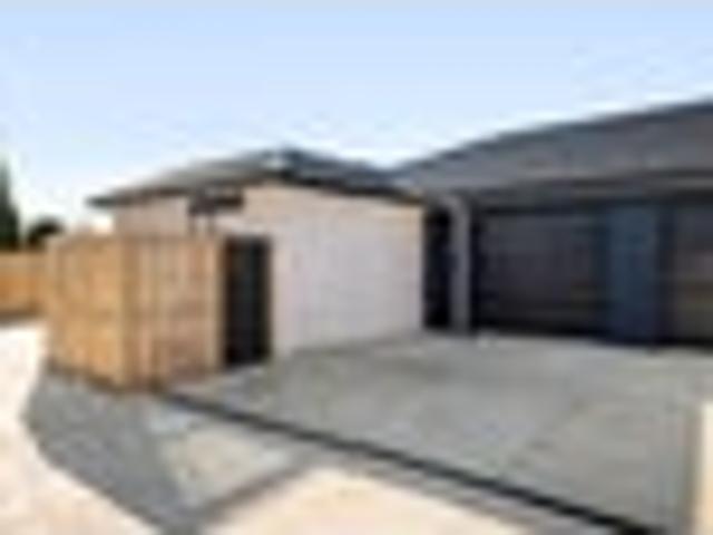 Townhouse for sale in Saint Andrews