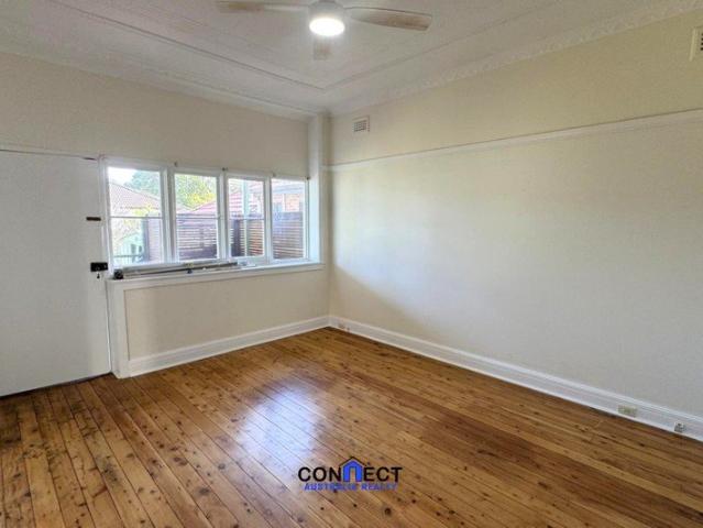 House for rent in Eastlakes, Sydney