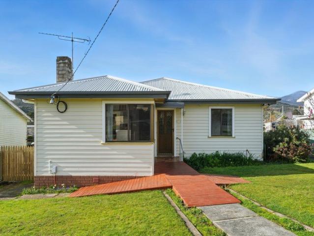 House for rent in New Norfolk, Tasmania