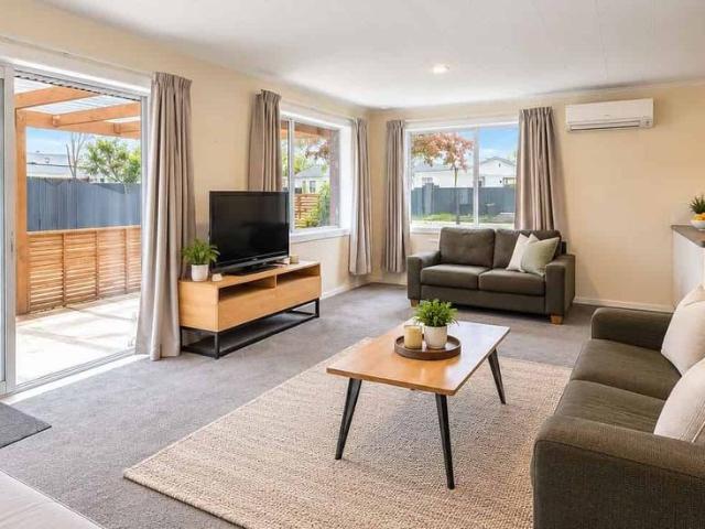 House for rent in Oaklands, Christchurch