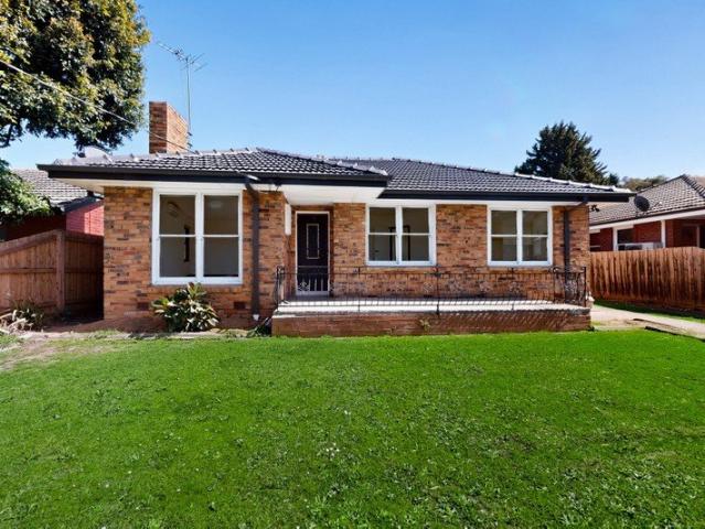 House for rent in Heidelberg West, Melbourne