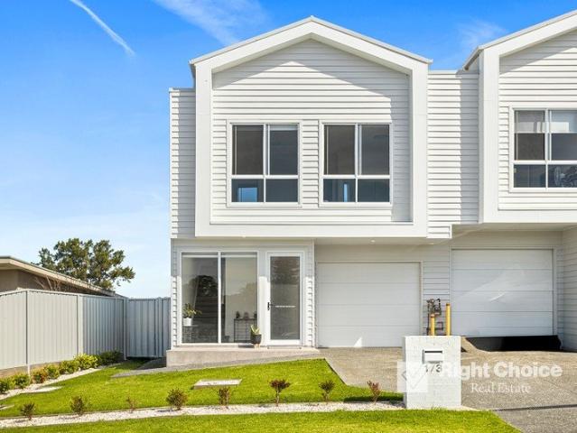 Townhouse for sale in Mount Warrigal, Shellharbour City Council