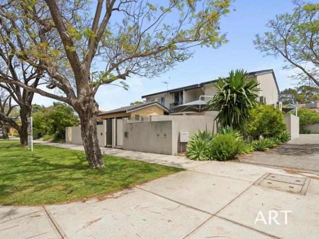 Villa for sale in South Perth, City of South Perth