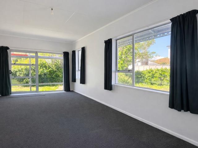 Apartment for rent in Days Bay, Wellington