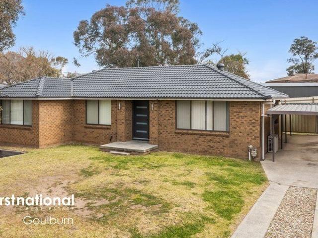House for sale in Brisbane Grove, New South Wales