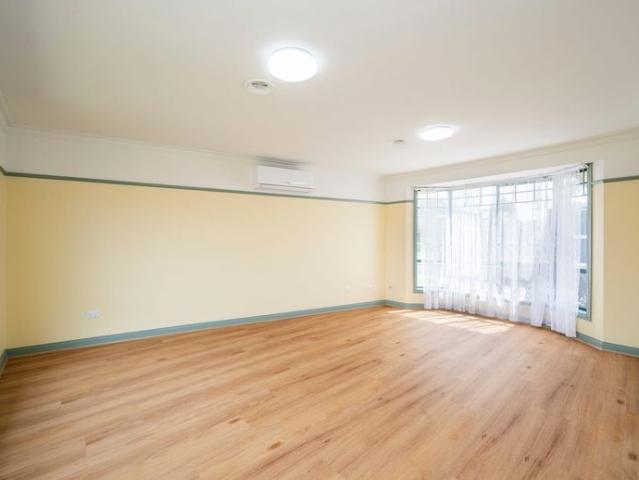 House for rent in Mill Park, Melbourne