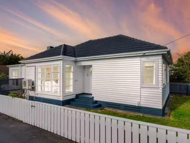 House for rent in Days Bay, Wellington