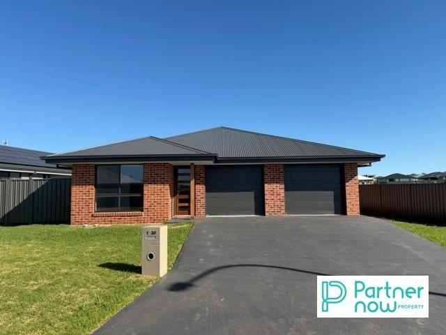 Duplex for rent in Piallamore, New South Wales
