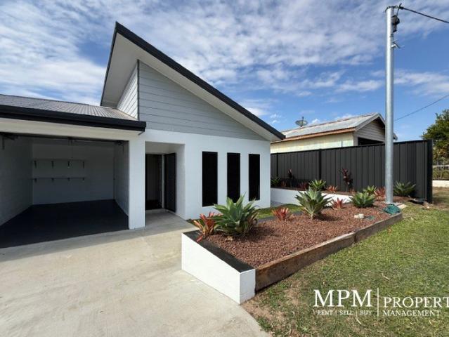 Duplex for rent in Mareeba Town Centre Core, Mareeba