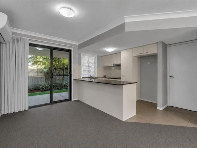 Townhouse for rent in Toombul, Queensland