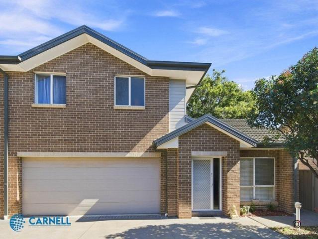 Townhouse for sale in Wollongong West, New South Wales