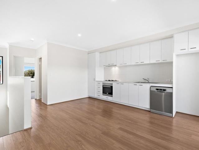 Townhouse for sale in Coolbellup, City of Cockburn
