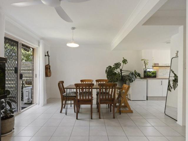 Townhouse for sale in Banora Point, New South Wales