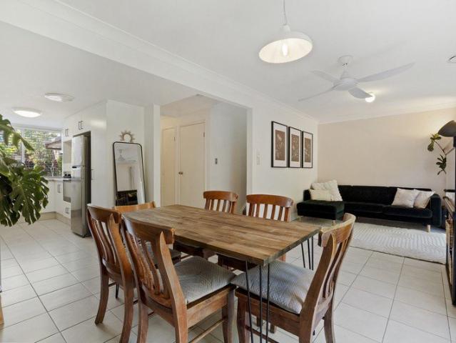 Townhouse for sale in Banora Point, New South Wales