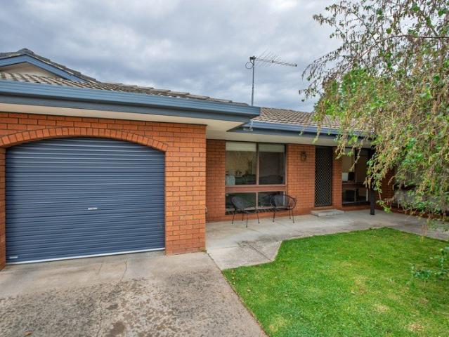 Apartment for sale in Lavington, Albury