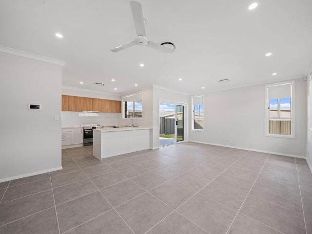 House for rent in Wollongong West, New South Wales