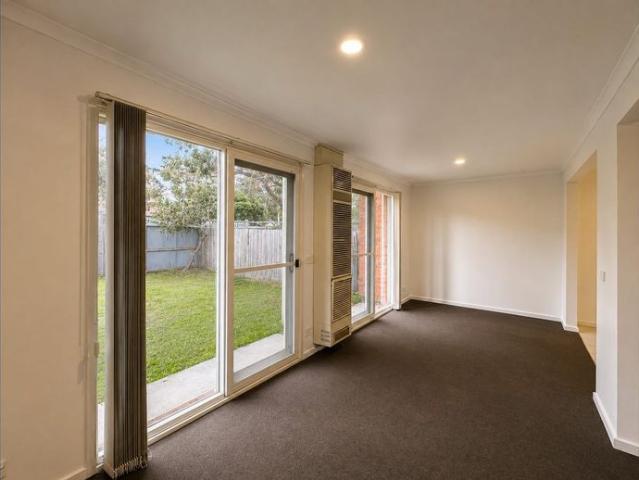 Townhouse for rent in Camerons Creek, Victoria