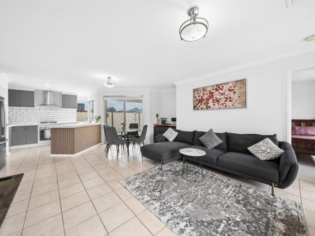 House for sale in Middle Swan, City of Swan