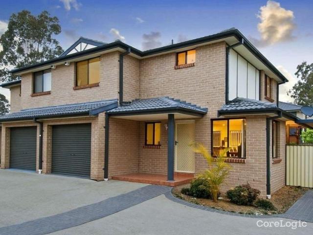 Townhouse for rent in Sydney, New South Wales