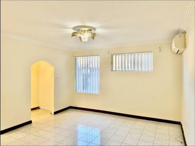 Townhouse for rent in Sydney, New South Wales