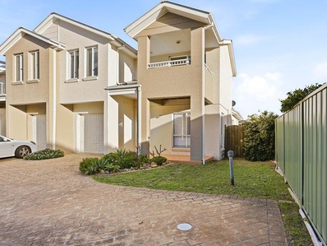 Townhouse for sale in Ulladulla, New South Wales