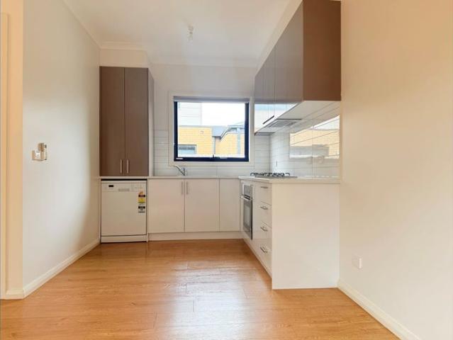 Townhouse for rent in Camerons Creek, Victoria