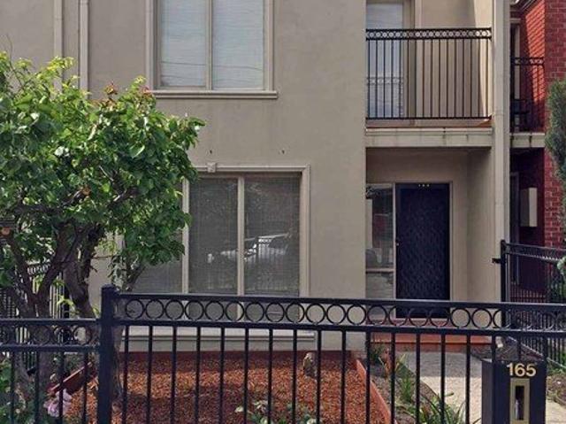 Townhouse for rent in Camerons Creek, Victoria