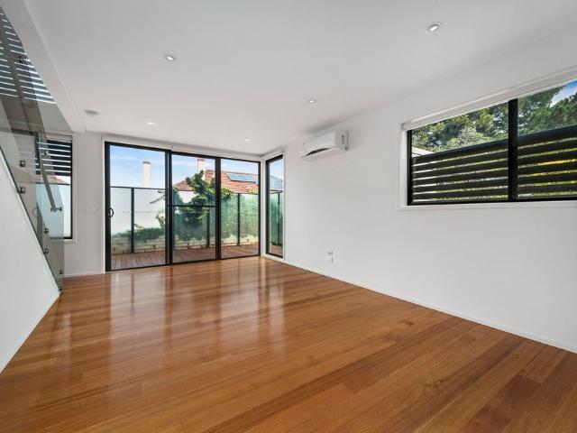Townhouse for rent in Camerons Creek, Victoria