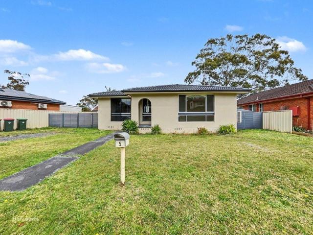 House for rent in Albion Park Rail, Shellharbour City Council
