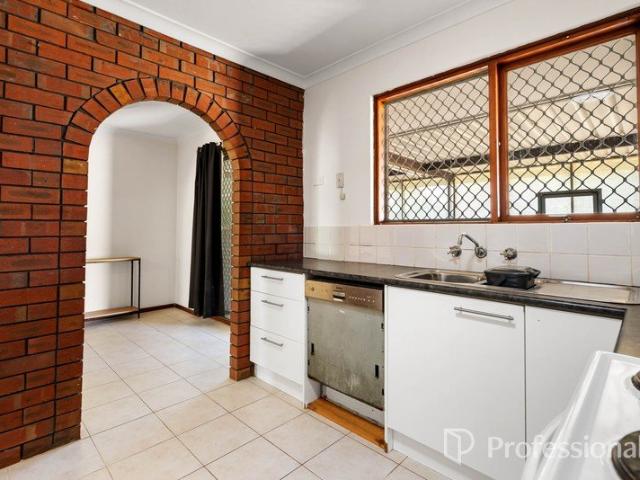 House for rent in Forrestfield, Western Australia