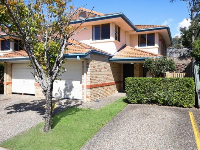 Townhouse for sale in Fernbrook, Queensland