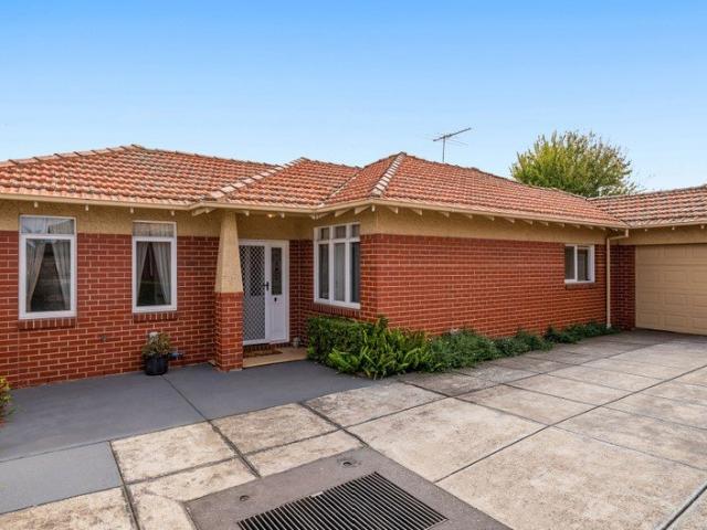 Villa for sale in Camerons Creek, Victoria