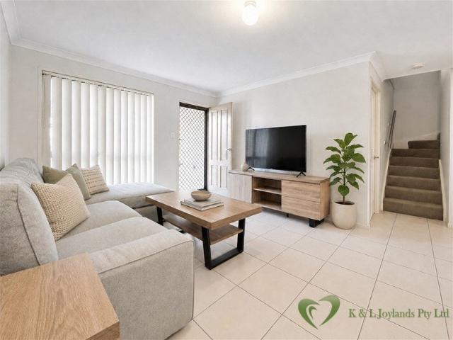 Townhouse for sale in Toombul, Queensland