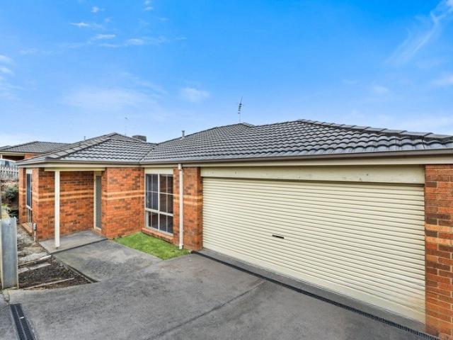 Townhouse for sale in Camerons Creek, Victoria