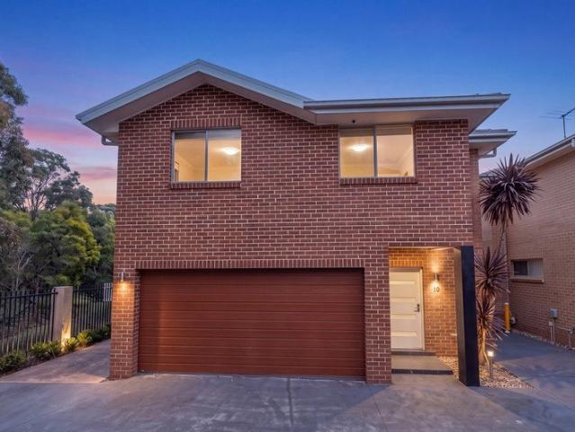 Townhouse for sale in Sydney, New South Wales