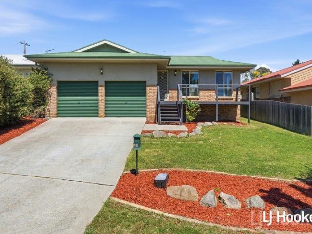 House for rent in Queanbeyan West, Queanbeyan