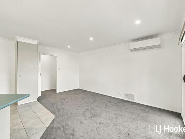 House for rent in Queanbeyan West, Queanbeyan
