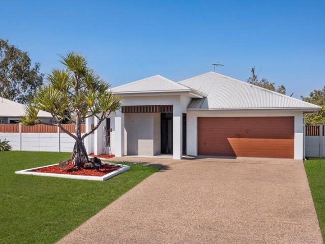 House for sale in Bushland Beach, Queensland