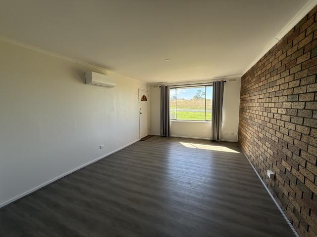 Apartment for rent in Portland, Victoria