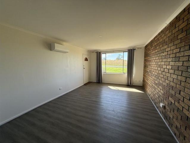 Apartment for rent in Portland, Victoria