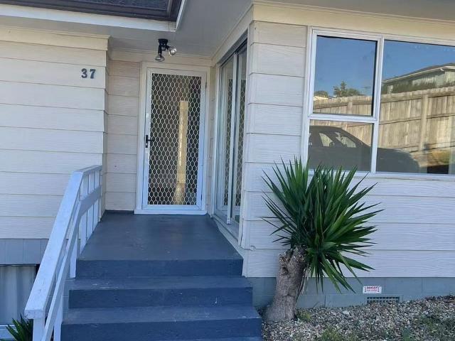 House for rent in Royal Heights, Henderson-Massey