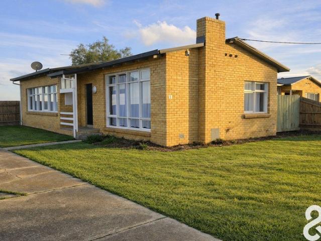 House for rent in Camerons Creek, Victoria