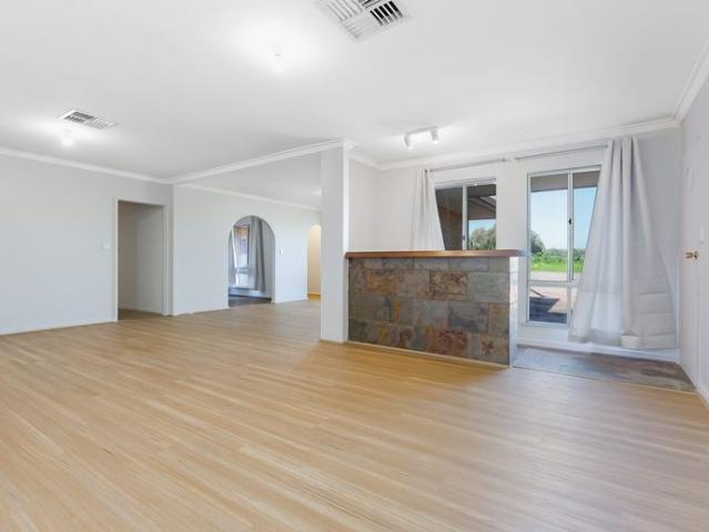 House for rent in Wattleup, Western Australia
