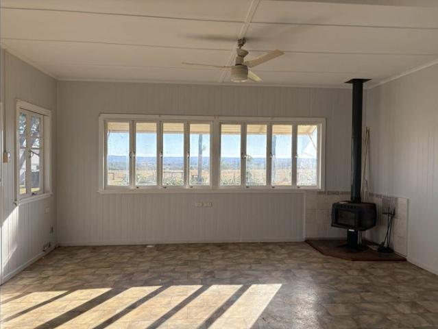 House for rent in Oakdale, Queensland