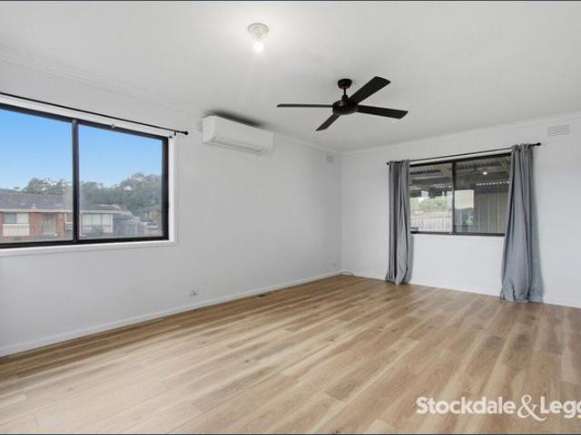 House for rent in Churchill, Victoria