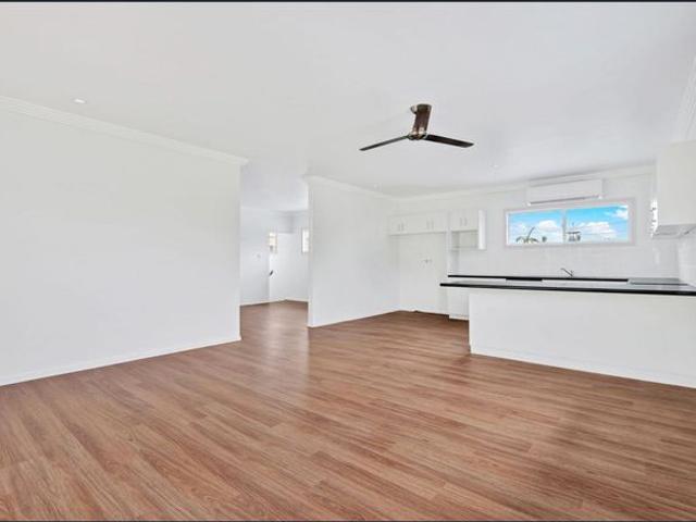 Apartment for rent in Kurrimine Beach, Queensland