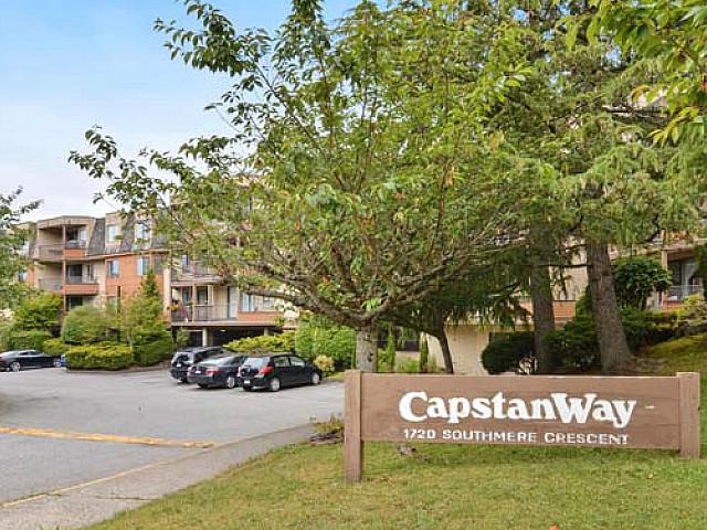 Condo for sale in Surrey, British Columbia